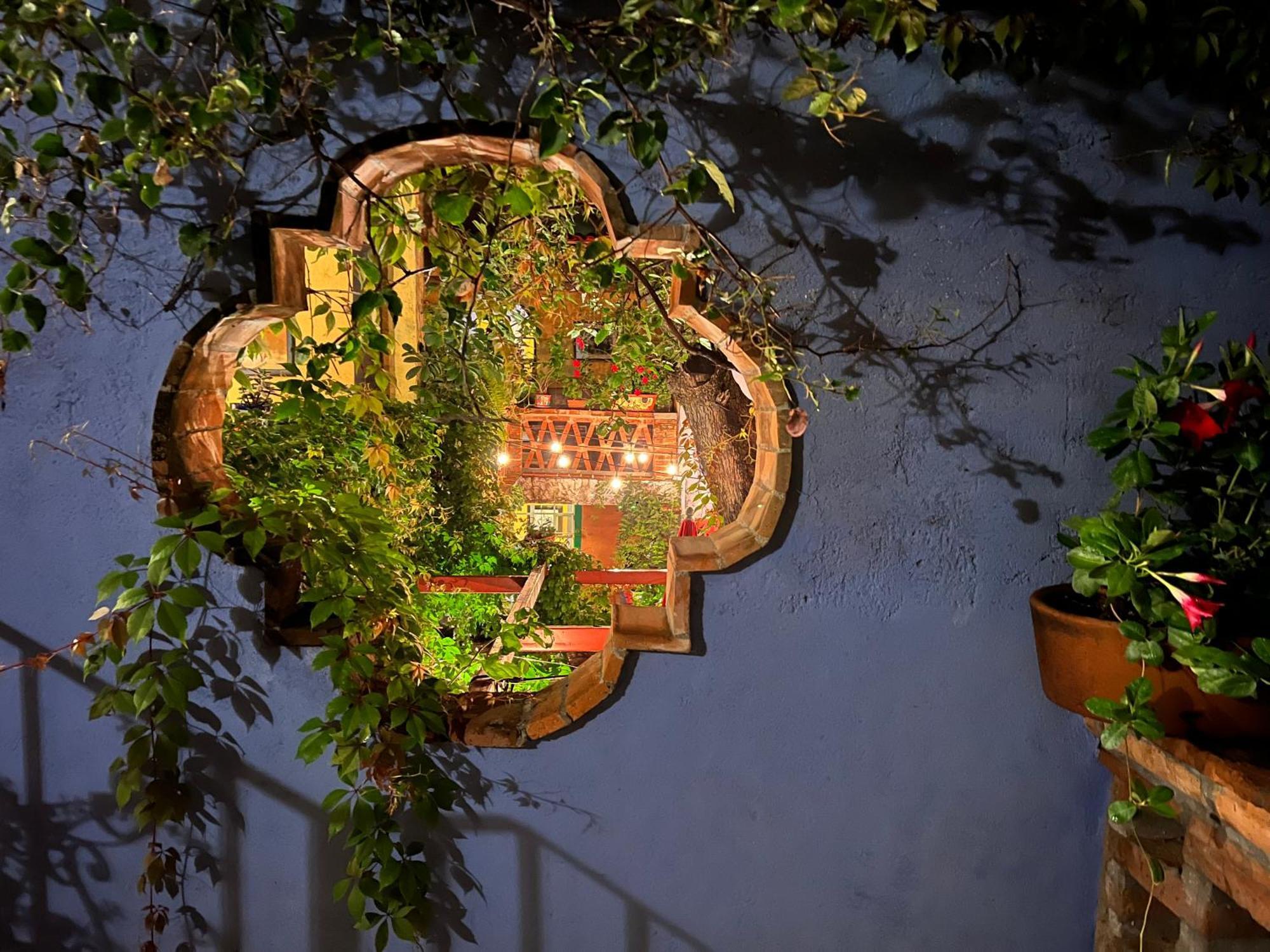 سان ميغيل دي الليندي Boutique Hotel Casa Camellia المظهر الخارجي الصورة