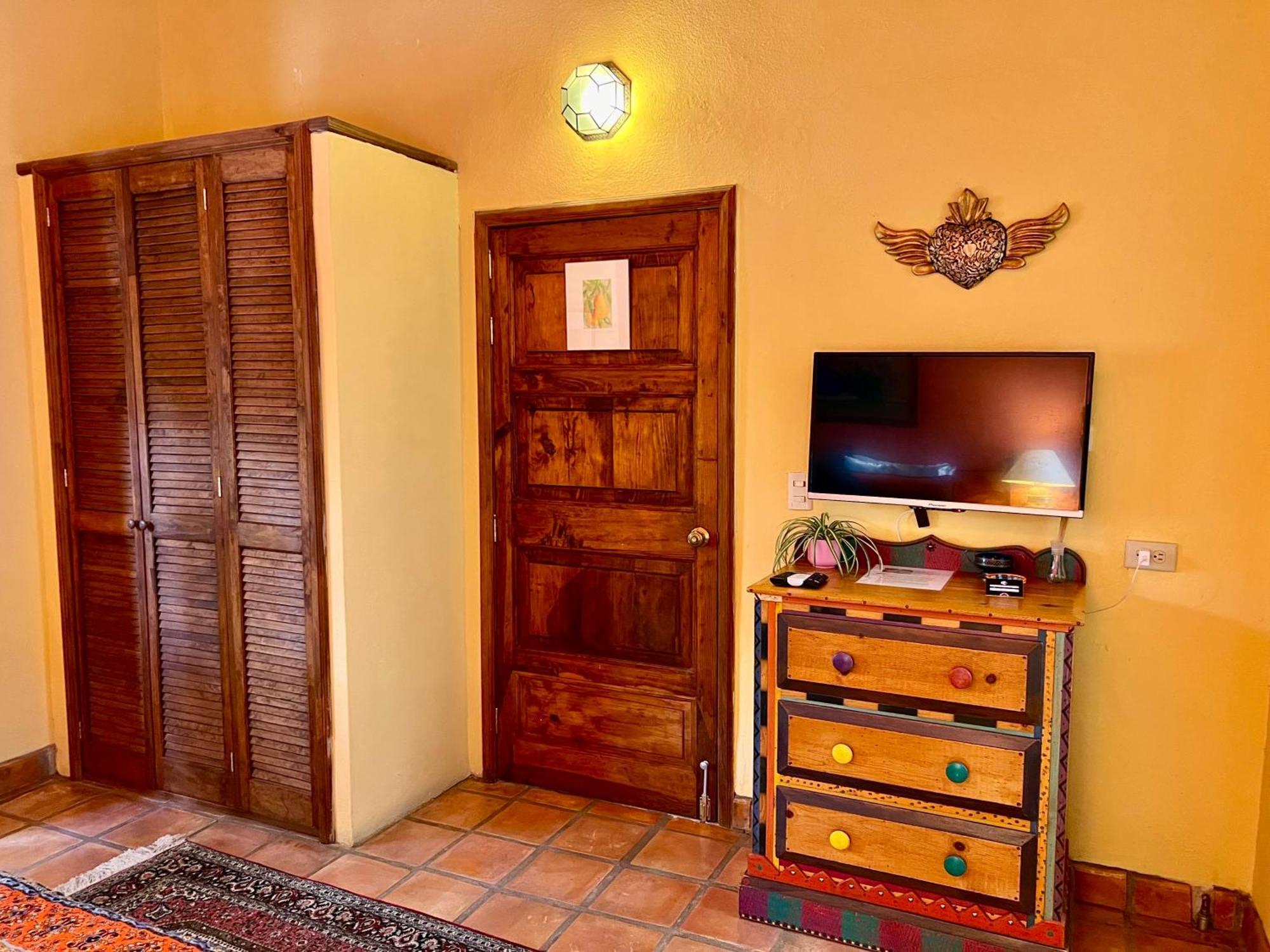 سان ميغيل دي الليندي Boutique Hotel Casa Camellia المظهر الخارجي الصورة